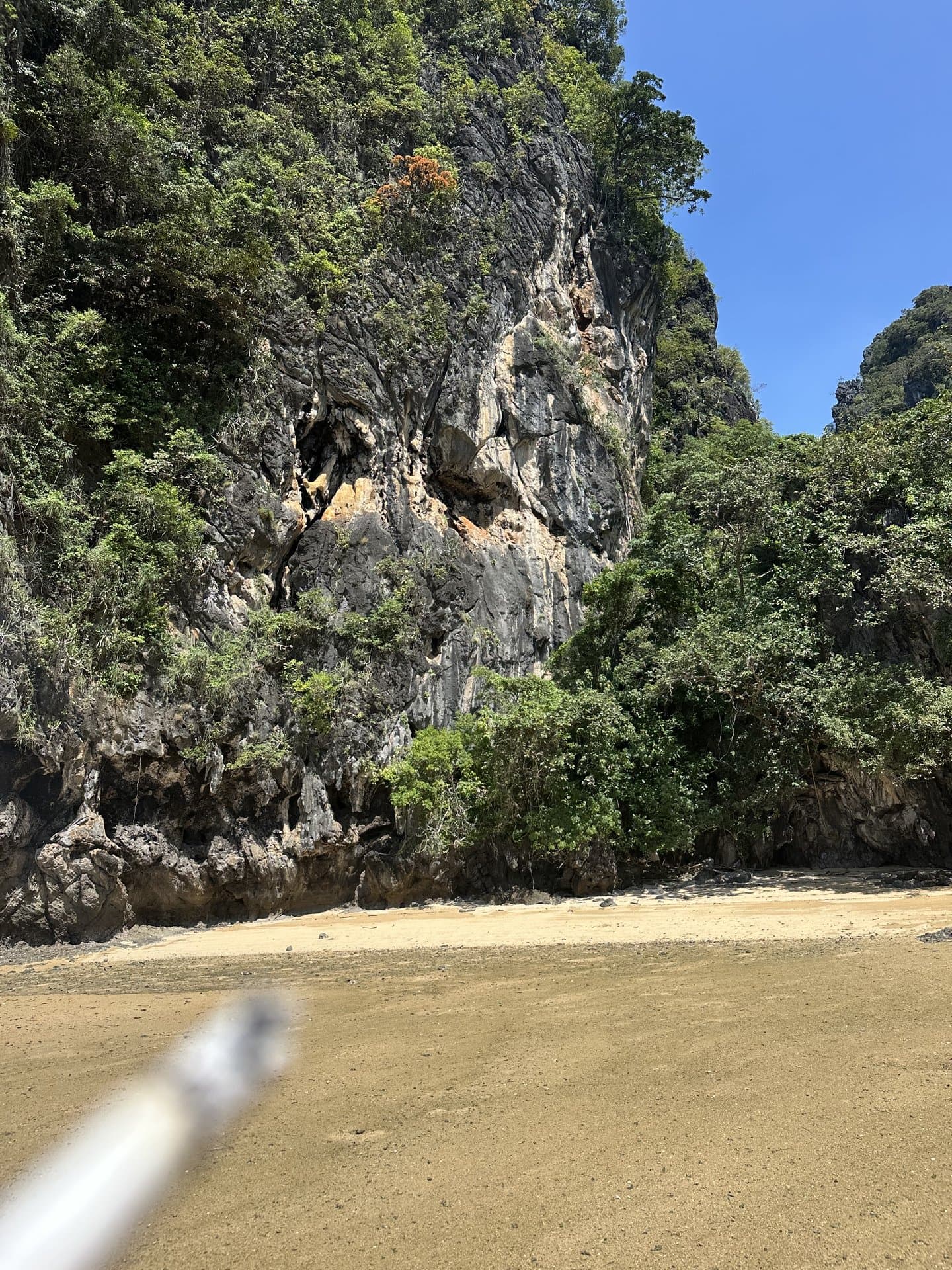 Private longtail near Koh Yao Noi in Phang Nga Bay — photo 4